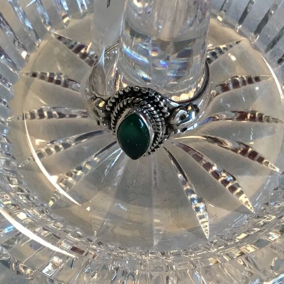 NWOT. Sterling Silver Green Onyx Rings S 8  mm - Picture 8 of 13